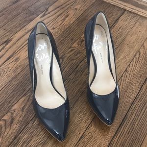 Nine West Love Fury Size 7.5 Blue Leather Pumps